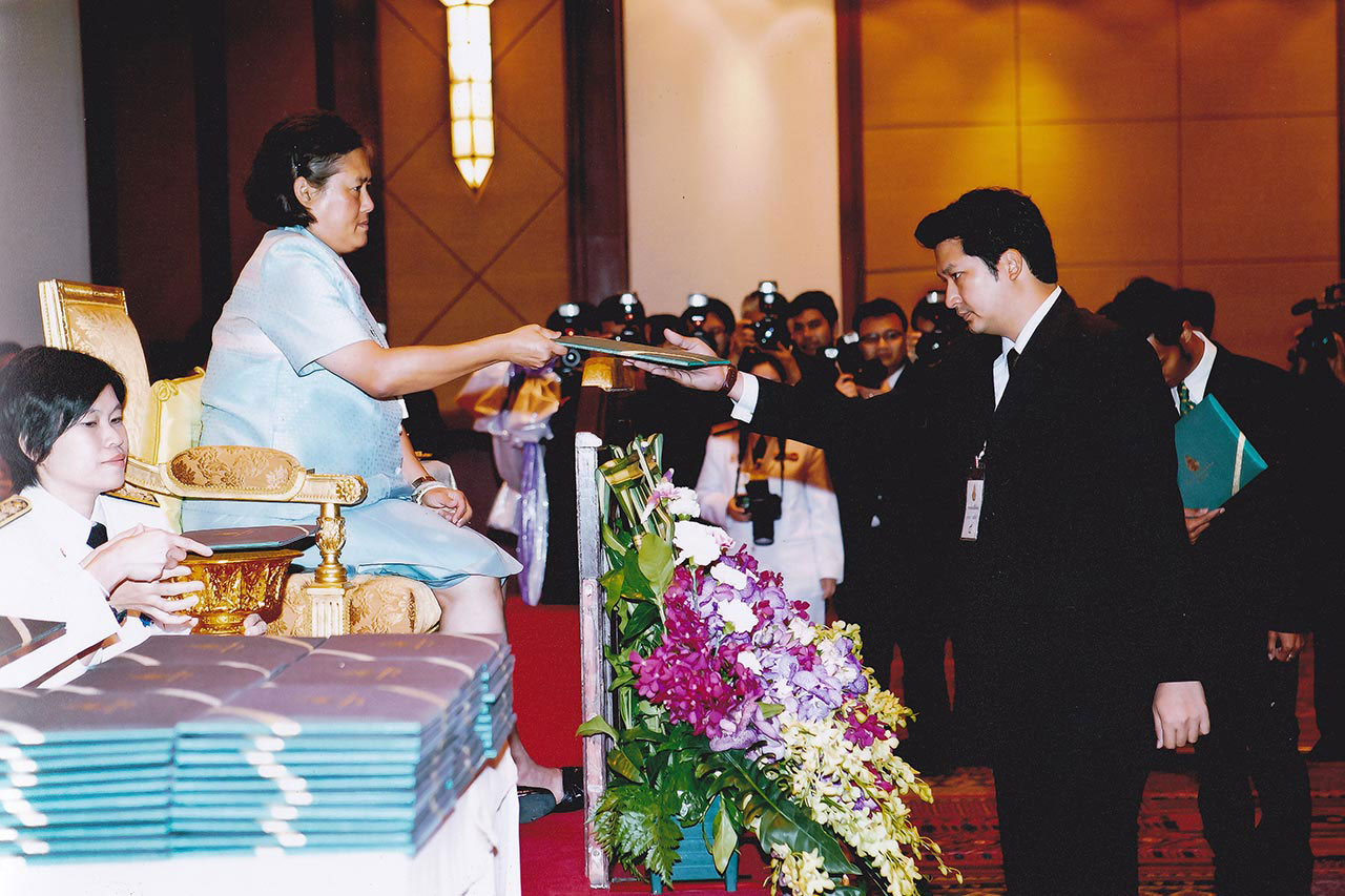 รางวัลดีเด่นประเภทหนังสือสวยงามทั่วไป 1